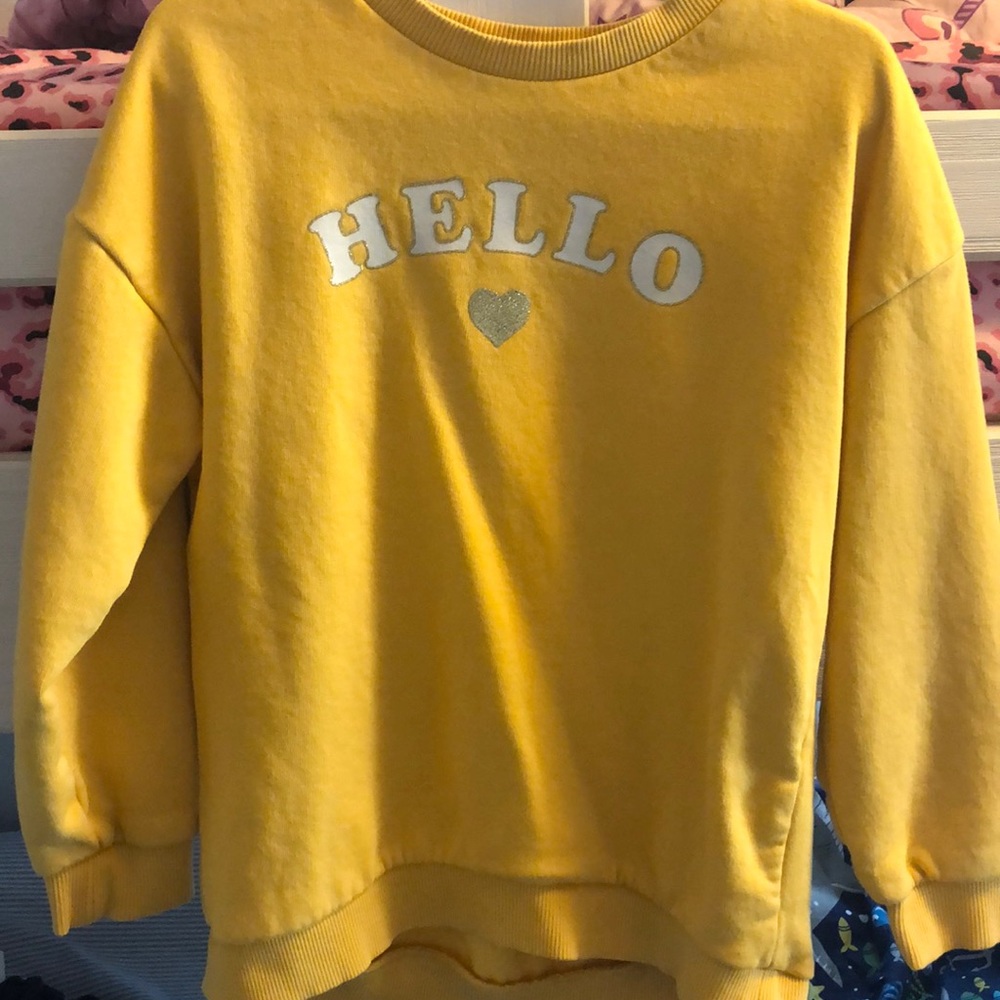 “Hello” sweatshirt - Picture 2 of 3